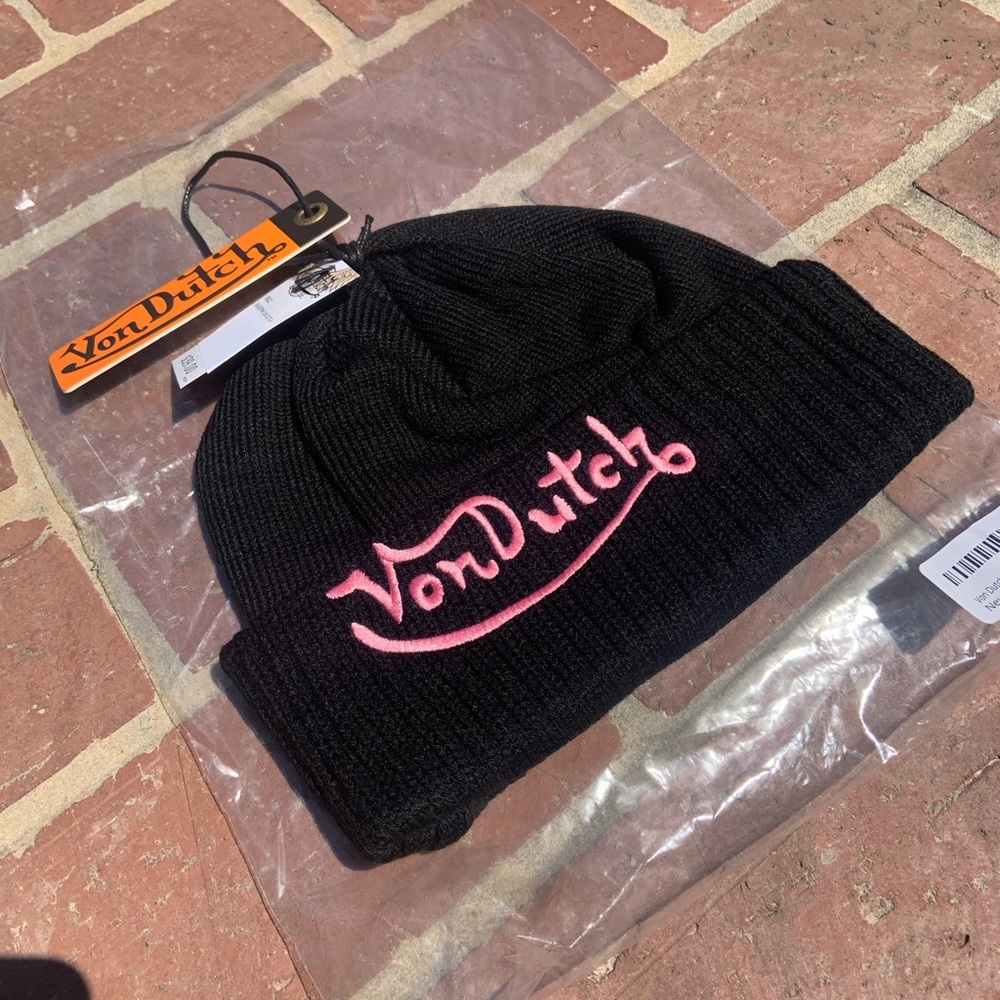 SOLD Von Dutch beanie pink and black script